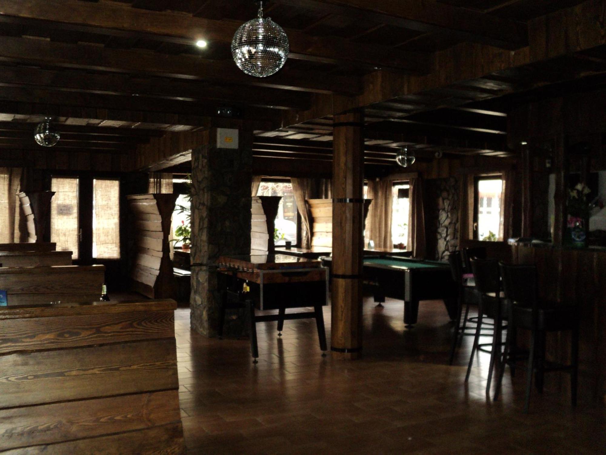 Vásárosnamény Kovacs Hotel Superior מראה חיצוני תמונה