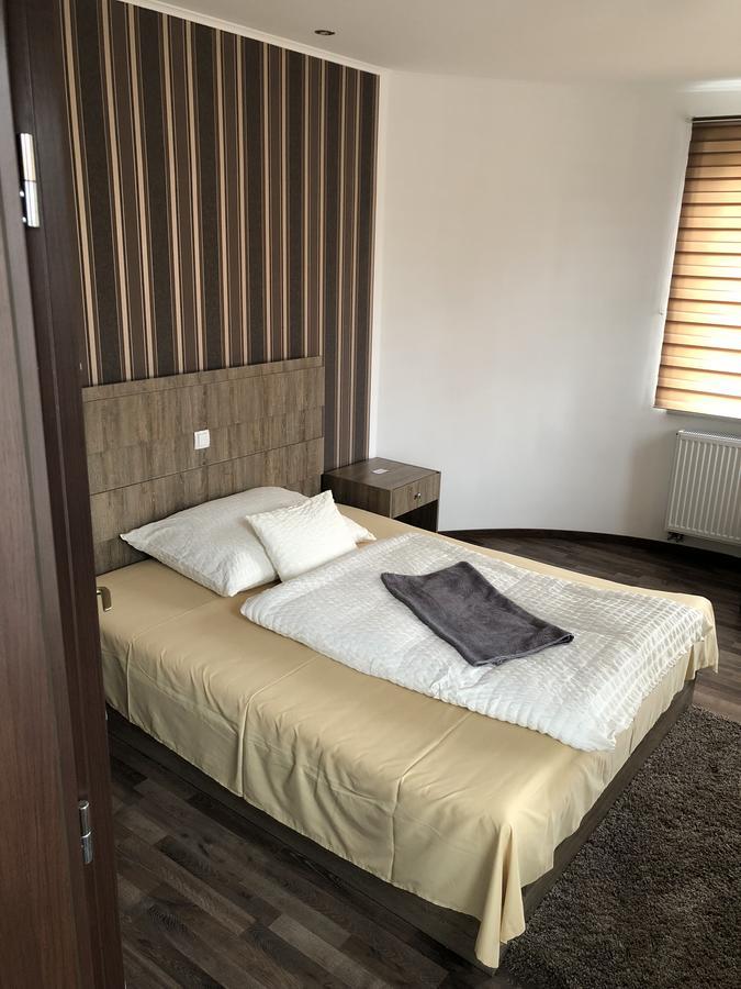 Vásárosnamény Kovacs Hotel Superior מראה חיצוני תמונה